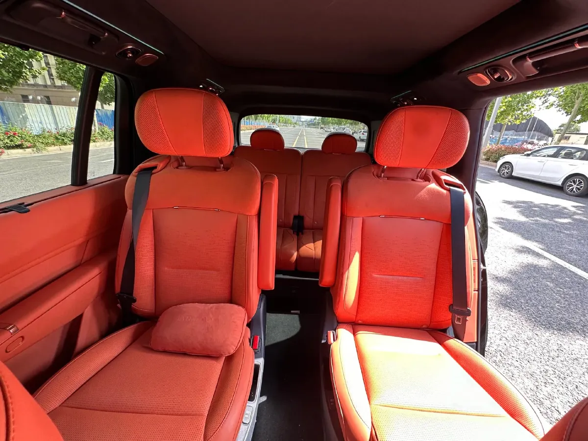 2025 LYNK&CO 900 2.0T 254HP L4 3DHT PHEV,autocango,china used car exporter,china ev exporter,chinese used car exporter,chinese used ev exporter