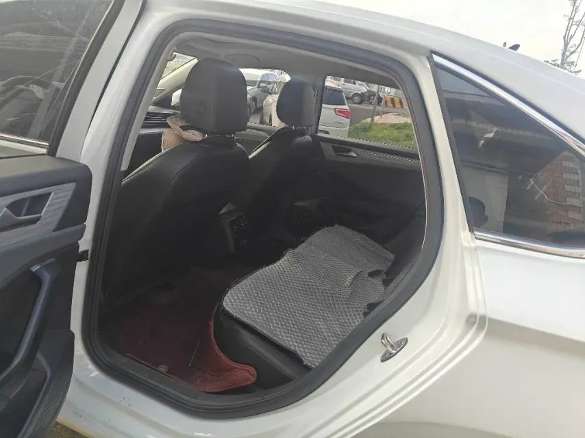 2023 Volkswagen Sagitar 1.5T 160HP L4 7DCT,autocango,china used car exporter,china ev exporter,chinese used car exporter,chinese used ev exporter