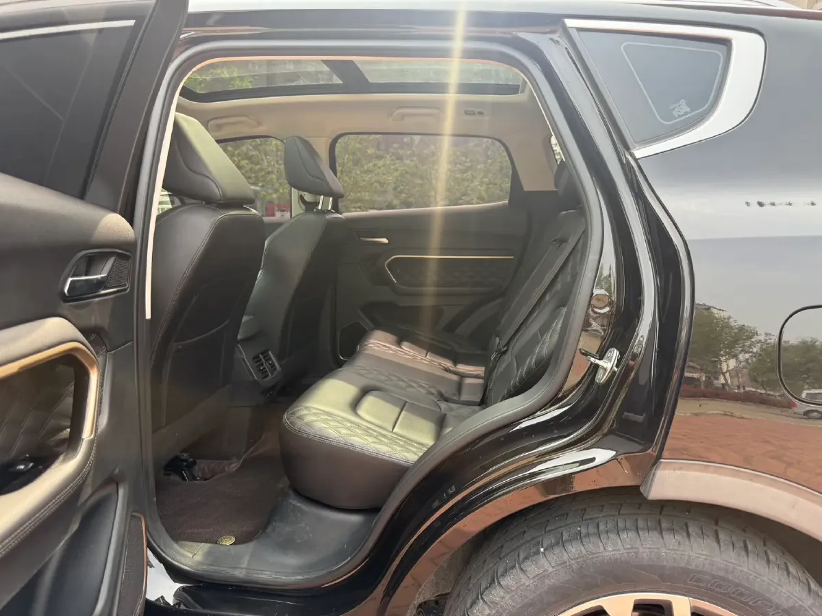 2020 Haval H6 1.5T 169HP L4 7DCT,autocango,china used car exporter,china ev exporter,chinese used car exporter,chinese used ev exporter