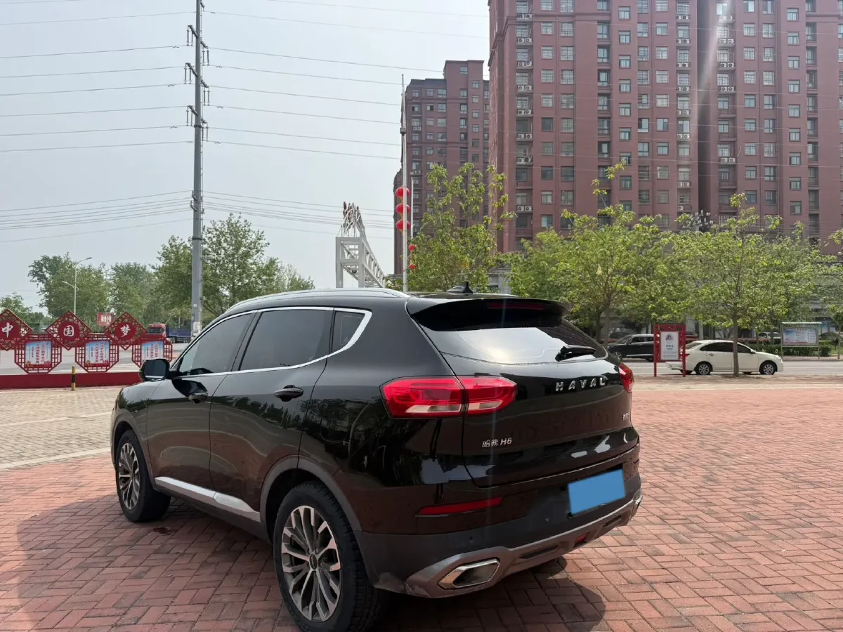 2020 Haval H6 1.5T 169HP L4 7DCT,autocango,china used car exporter,china ev exporter,chinese used car exporter,chinese used ev exporter