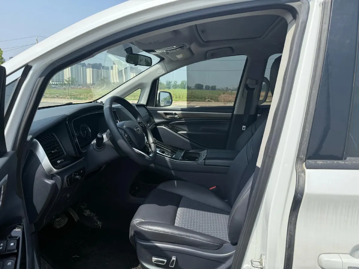 2023 GAC Trumpchi M8 2.0T 252HP L4 8AT,autocango,china used car exporter,china ev exporter,chinese used car exporter,chinese used ev exporter