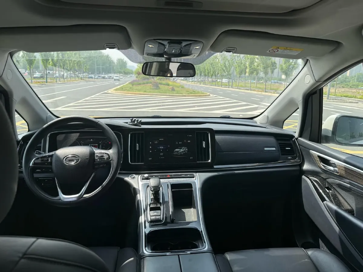 2023 GAC Trumpchi M8 2.0T 252HP L4 8AT,autocango,china used car exporter,china ev exporter,chinese used car exporter,chinese used ev exporter