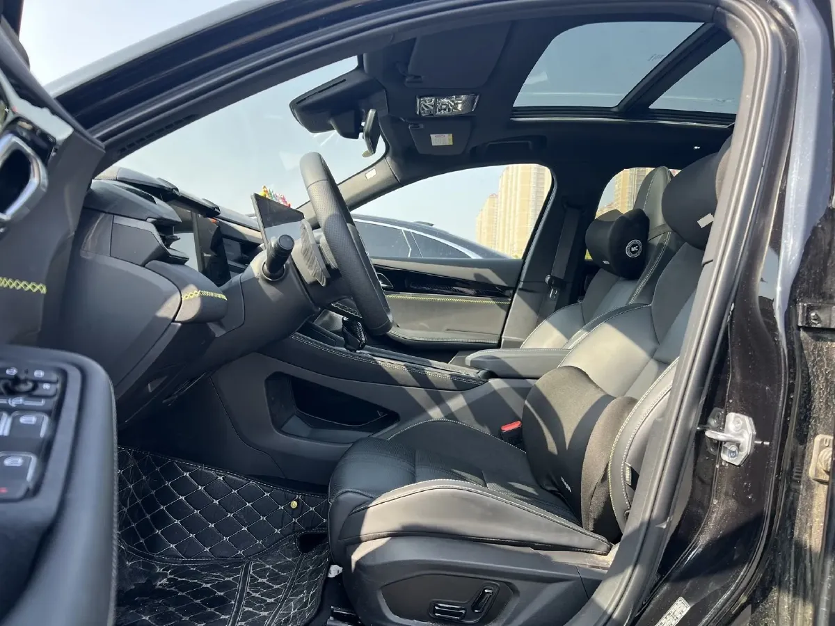 2026 LYNK&CO 03 2.0T 272HP L4 8AT,autocango,china used car exporter,china ev exporter,chinese used car exporter,chinese used ev exporter