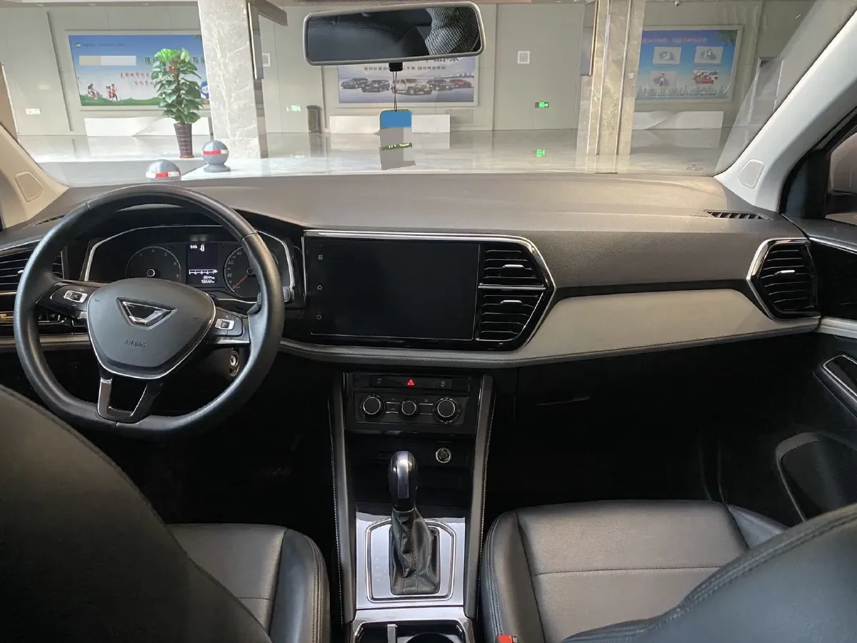 2022 Jetta VS5 1.4T 150HP L4 6AT,autocango,china used car exporter,china ev exporter,chinese used car exporter,chinese used ev exporter