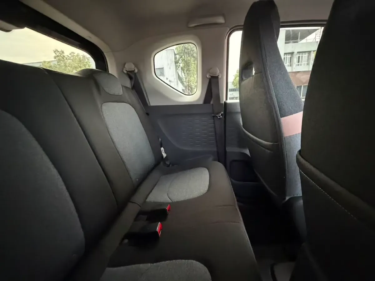 2022 WuLing HongGuang MINI EV BEV 9KWH,autocango,china used car exporter,china ev exporter,chinese used car exporter,chinese used ev exporter