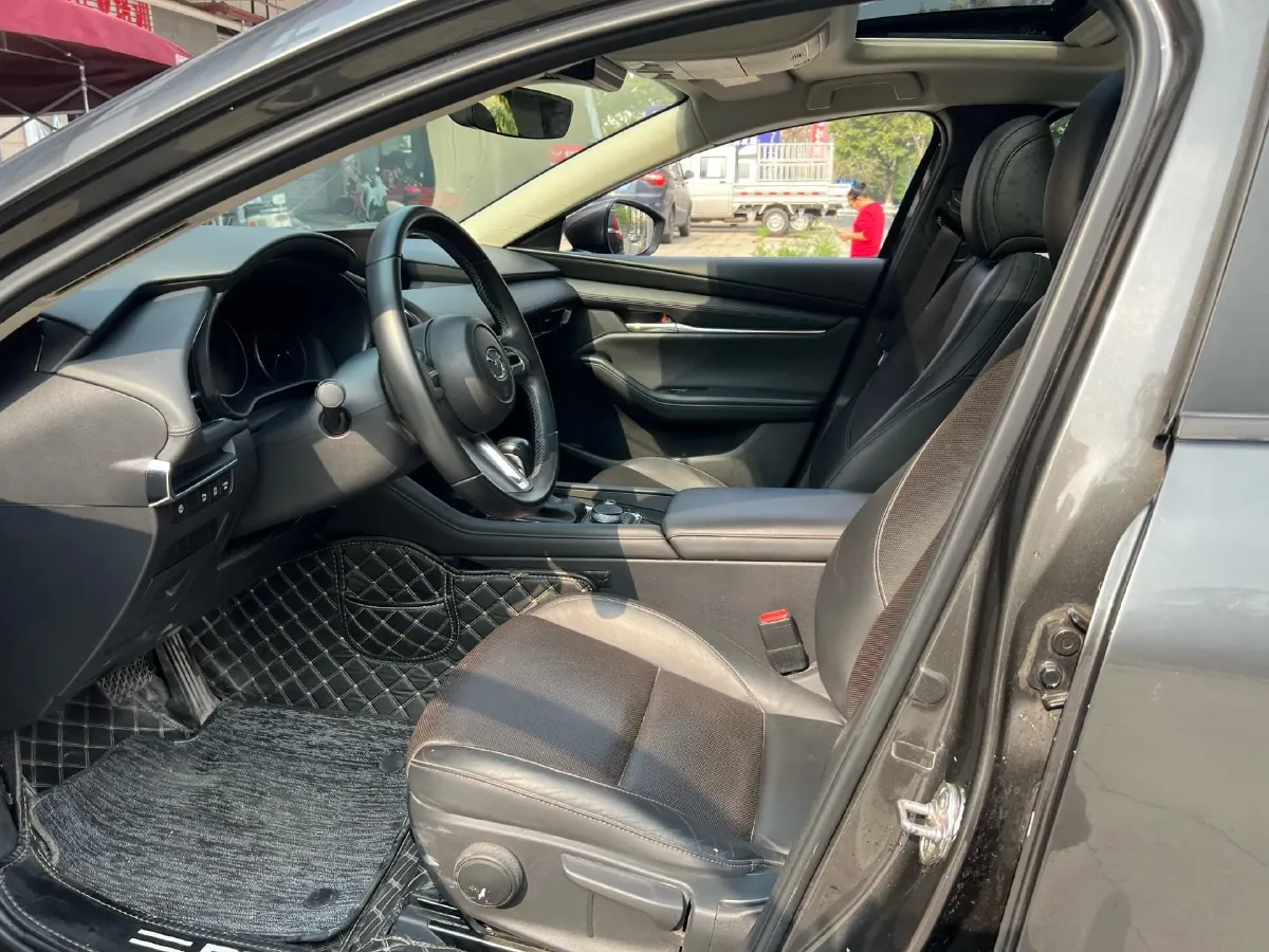 2020 Mazda 3 Axela 2.0L 158HP L4 6AT,autocango,china used car exporter,china ev exporter,chinese used car exporter,chinese used ev exporter