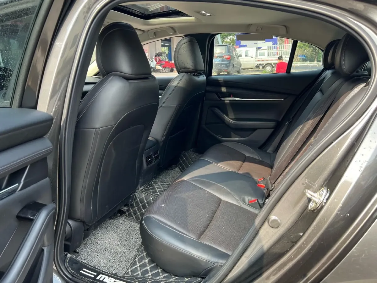 2020 Mazda 3 Axela 2.0L 158HP L4 6AT,autocango,china used car exporter,china ev exporter,chinese used car exporter,chinese used ev exporter