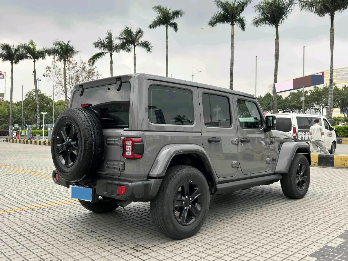2022 Jeep Wrangler 2.0T 266HP L4 8AT,autocango,china used car exporter,china ev exporter,chinese used car exporter,chinese used ev exporter