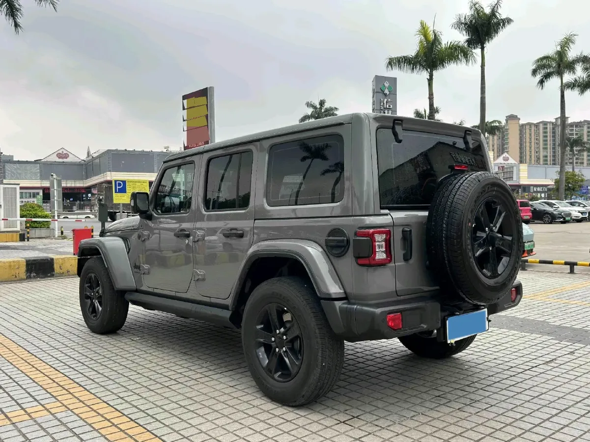2022 Jeep Wrangler 2.0T 266HP L4 8AT,autocango,china used car exporter,china ev exporter,chinese used car exporter,chinese used ev exporter