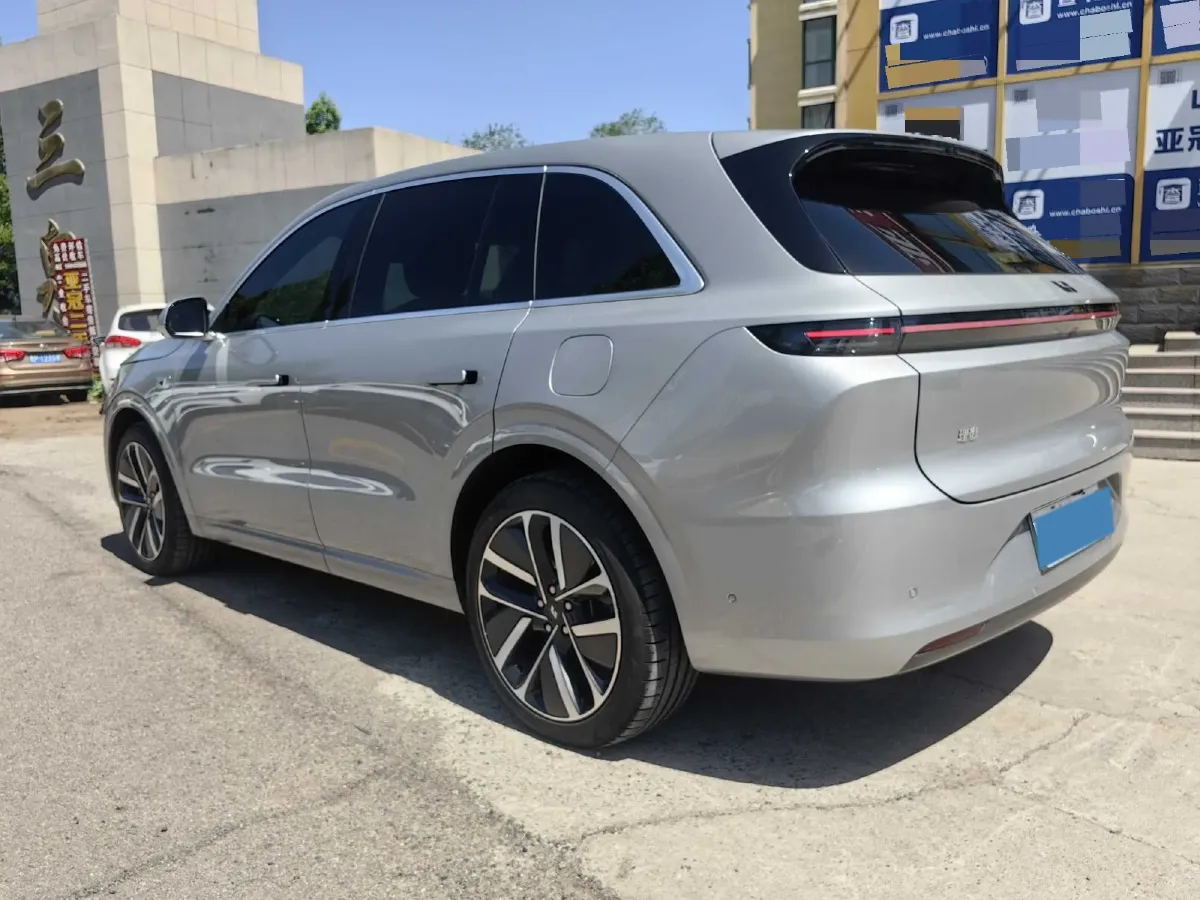 2024 Li L6 Range Extended 154HP L4 REEV 36.8KWH,autocango,china used car exporter,china ev exporter,chinese used car exporter,chinese used ev exporter