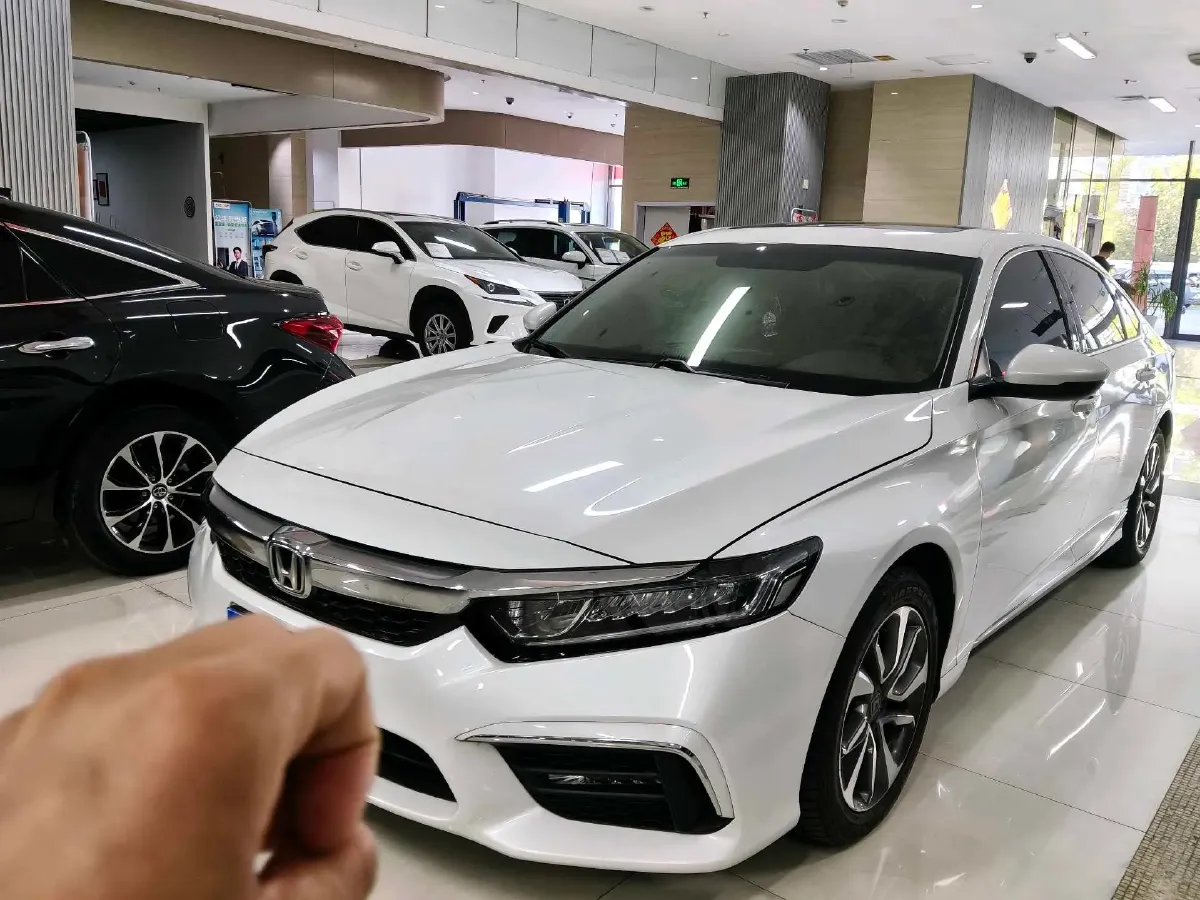 2019 Honda Inspire 1.5T 194HP L4 CVT,autocango,china used car exporter,china ev exporter,chinese used car exporter,chinese used ev exporter