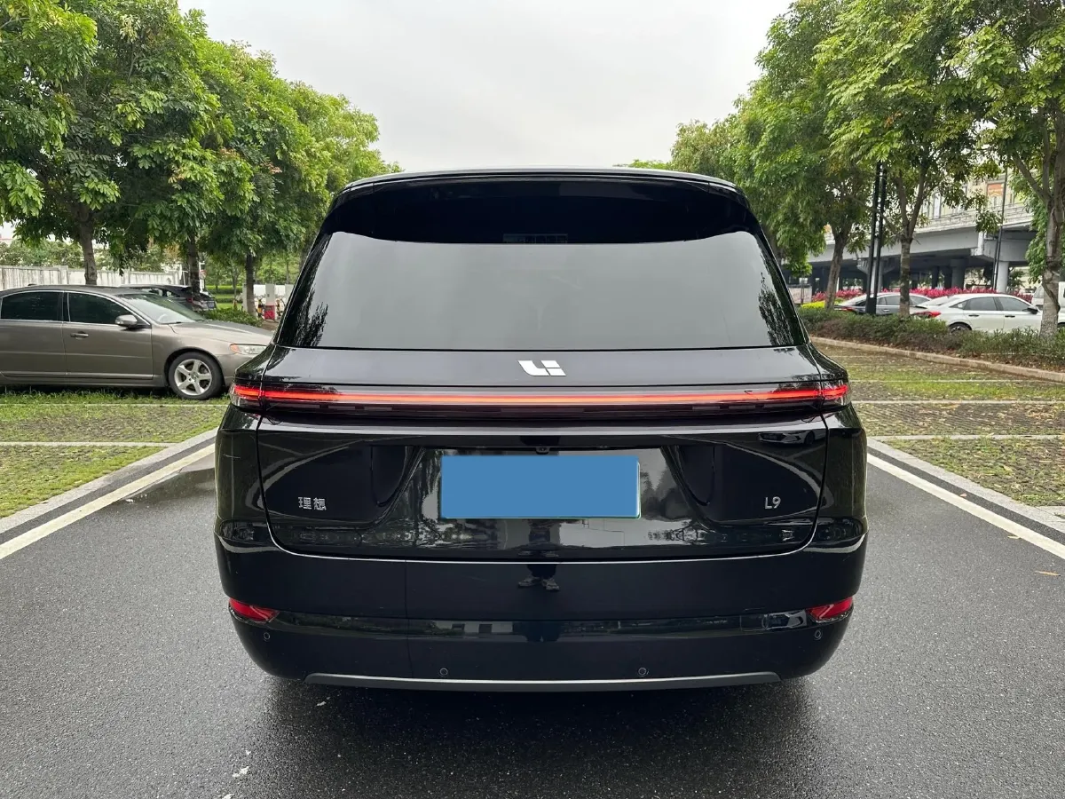 2024 Li L9 Range Extended 154HP REEV 52.3KWH,autocango,china used car exporter,china ev exporter,chinese used car exporter,chinese used ev exporter