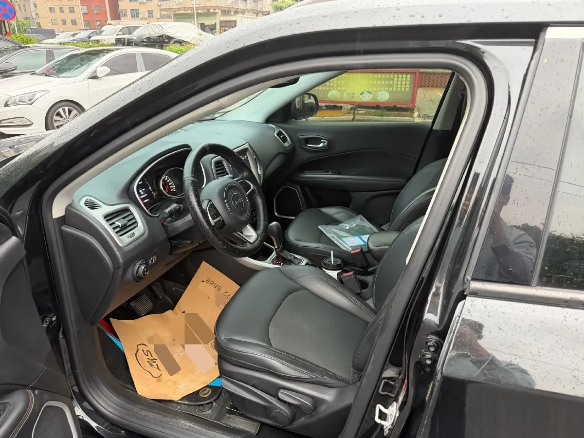 2019 Jeep Compass 1.3T 173HP L4 7DCT,autocango,china used car exporter,china ev exporter,chinese used car exporter,chinese used ev exporter