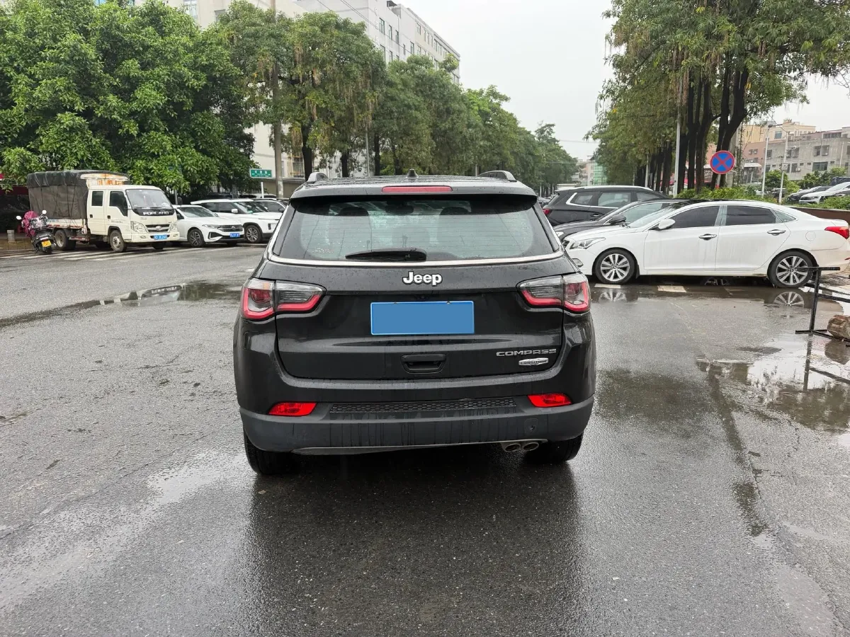2019 Jeep Compass 1.3T 173HP L4 7DCT,autocango,china used car exporter,china ev exporter,chinese used car exporter,chinese used ev exporter