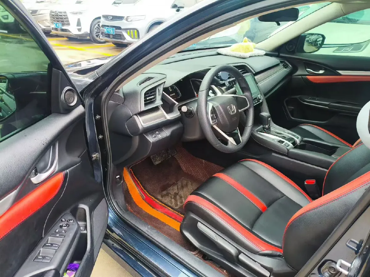 2019 Honda Civic 1.5T 177HP L4 CVT,autocango,china used car exporter,china ev exporter,chinese used car exporter,chinese used ev exporter