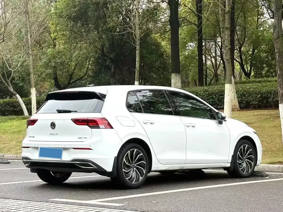 2023 Volkswagen Golf 1.4T 150HP L4 7DCT,autocango,china used car exporter,china ev exporter,chinese used car exporter,chinese used ev exporter