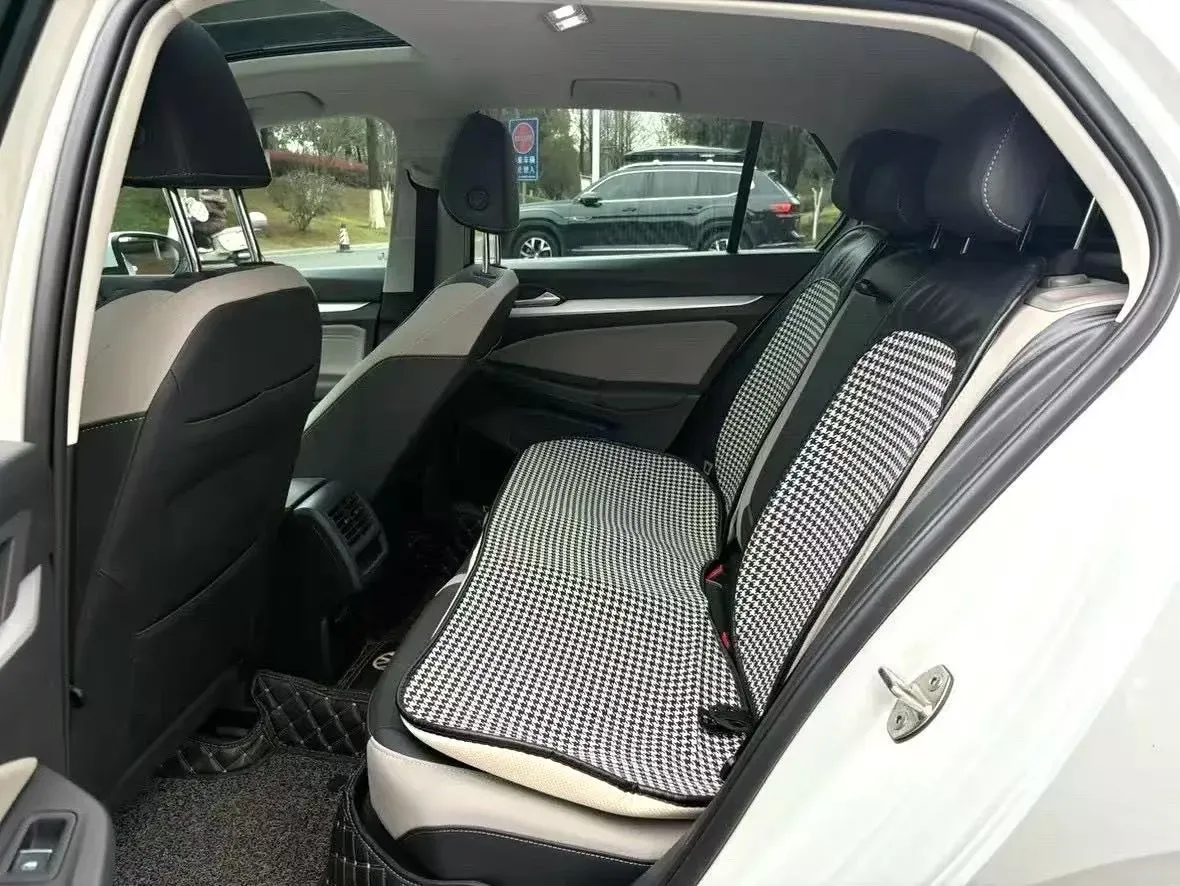 2023 Volkswagen Golf 1.4T 150HP L4 7DCT,autocango,china used car exporter,china ev exporter,chinese used car exporter,chinese used ev exporter