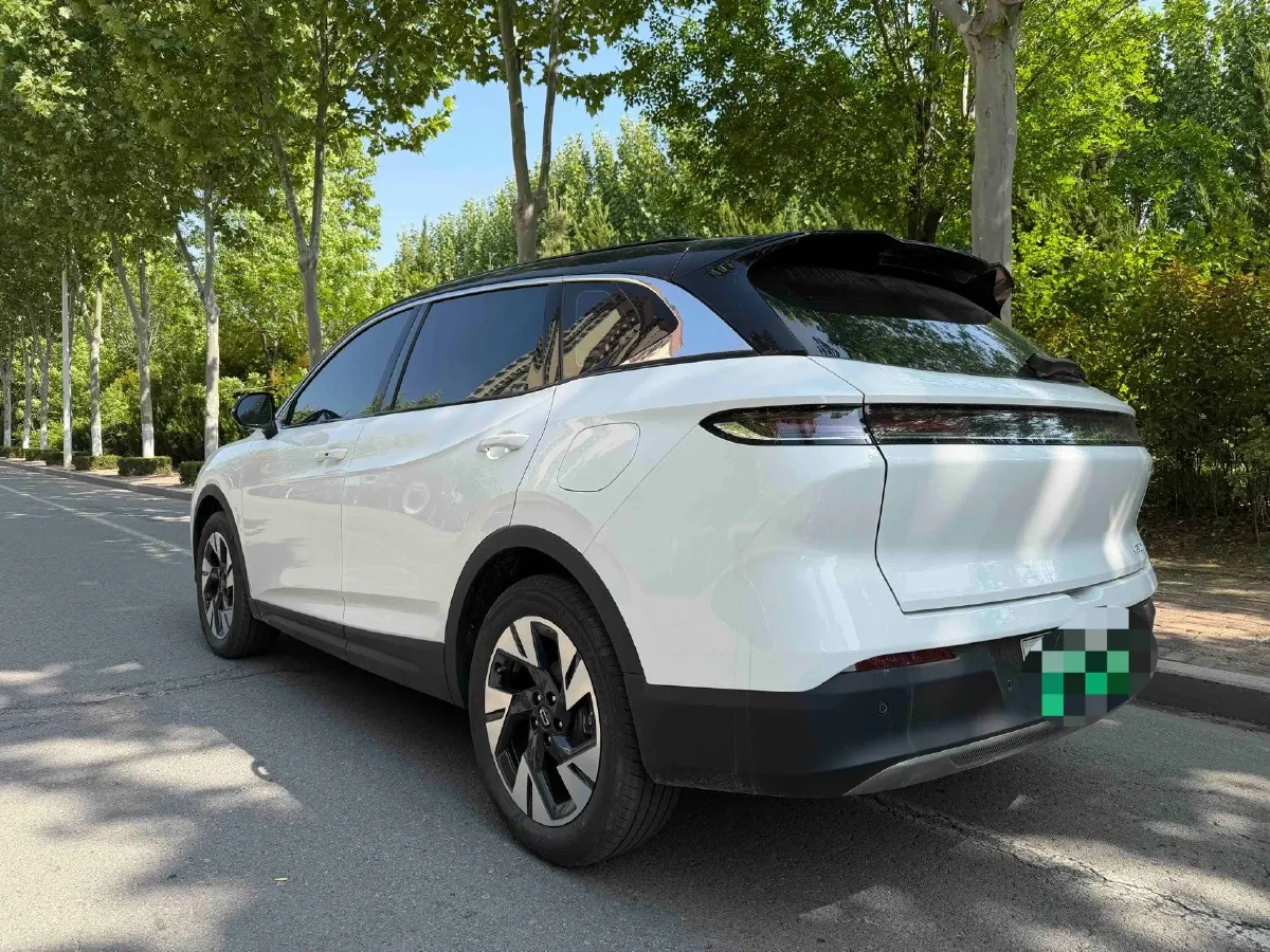 2025 Bestune YueYi 07 1.5T 150HP L4 1DHT PHEV,autocango,china used car exporter,china ev exporter,chinese used car exporter,chinese used ev exporter