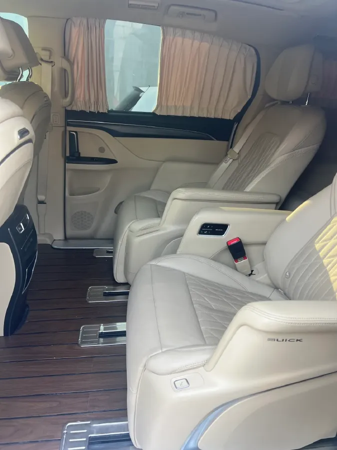 2022 Buick GL8 2.0T 237HP L4 9AT,autocango,china used car exporter,china ev exporter,chinese used car exporter,chinese used ev exporter