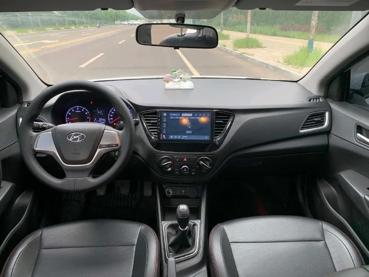 2016 Hyundai Verna 1.4L 100HP L4 6MT,autocango,china used car exporter,china ev exporter,chinese used car exporter,chinese used ev exporter