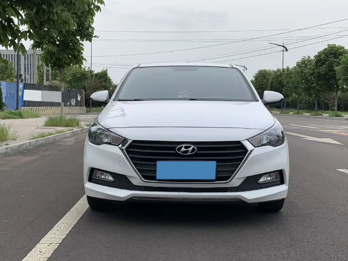 2016 Hyundai Verna 1.4L 100HP L4 6MT,autocango,china used car exporter,china ev exporter,chinese used car exporter,chinese used ev exporter