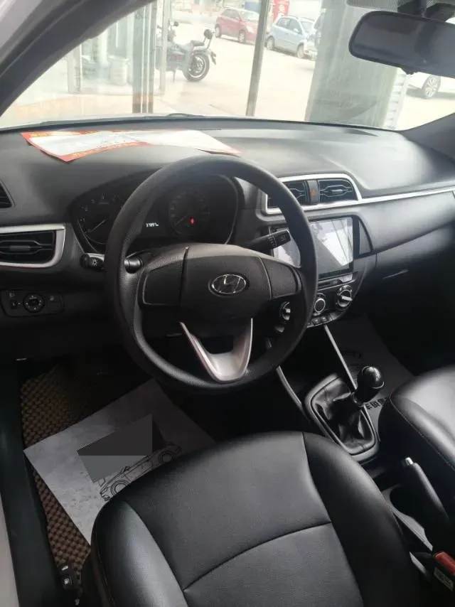 2017 Hyundai Reina 1.4L 95HP L4 5MT,autocango,china used car exporter,china ev exporter,chinese used car exporter,chinese used ev exporter