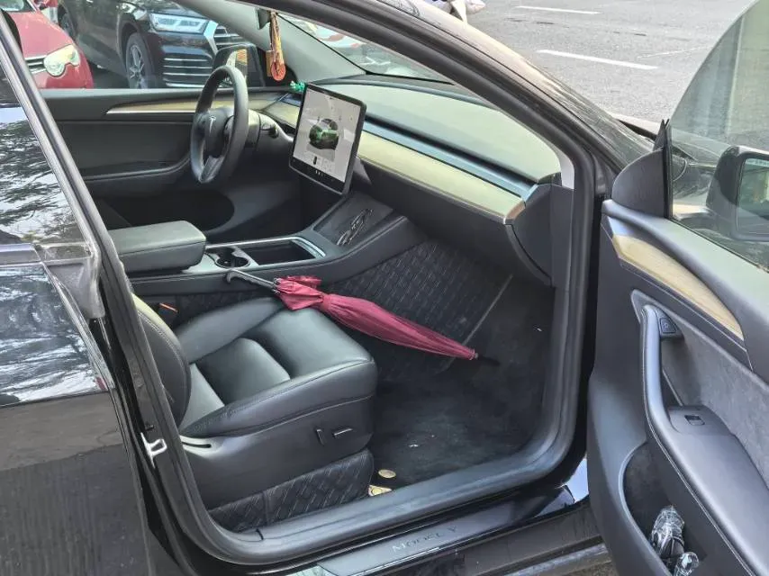 2022 Tesla Model Y BEV 60KWH,autocango,china used car exporter,china ev exporter,chinese used car exporter,chinese used ev exporter