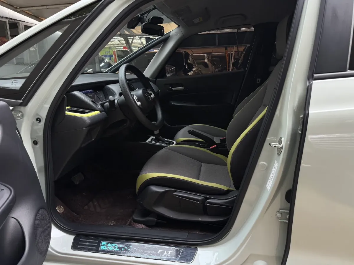 2021 Honda Fit 1.5L 131HP L4 CVT,autocango,china used car exporter,china ev exporter,chinese used car exporter,chinese used ev exporter