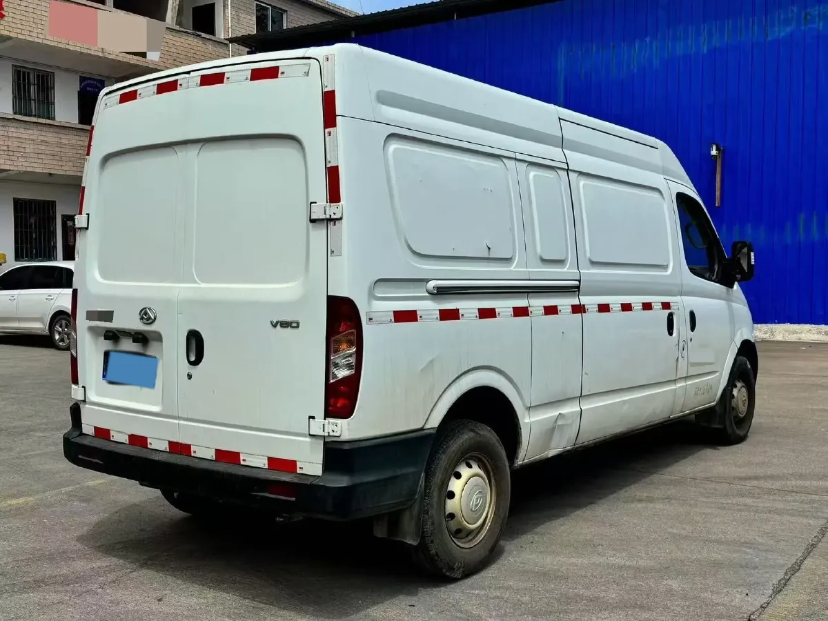 2020 MAXUS XinTu V80 2.5T 136HP L4 6MT,autocango,china used car exporter,china ev exporter,chinese used car exporter,chinese used ev exporter