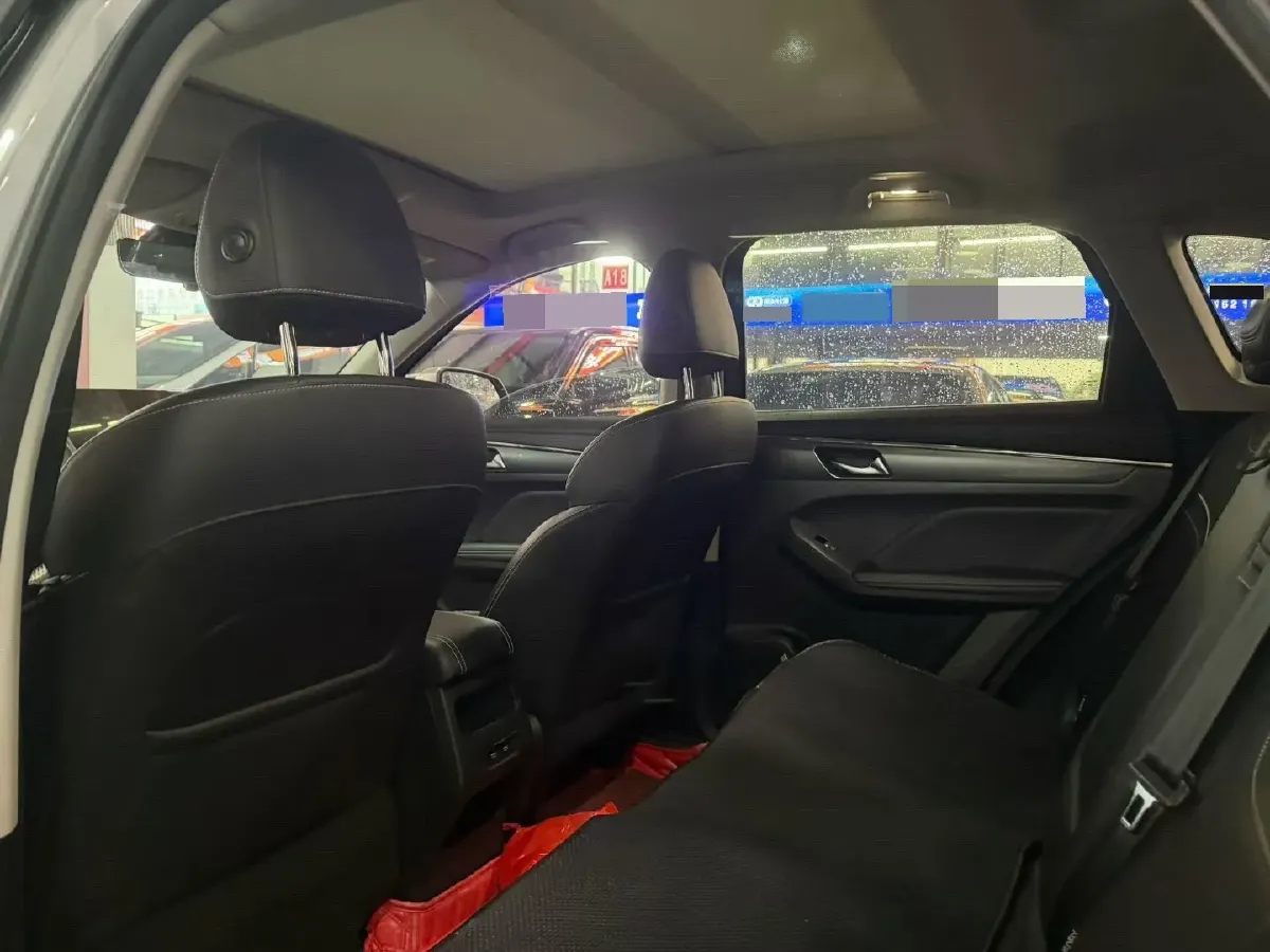 2021 Haval Jolion 1.5T 150HP L4 7DCT,autocango,china used car exporter,china ev exporter,chinese used car exporter,chinese used ev exporter