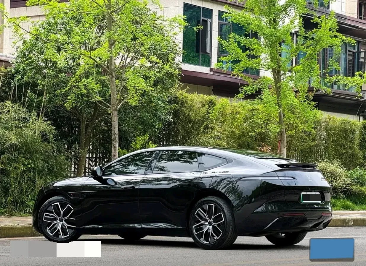 2025 Avatr 12 1.5T 156HP L4 REEV 39.05KWH,autocango,china used car exporter,china ev exporter,chinese used car exporter,chinese used ev exporter