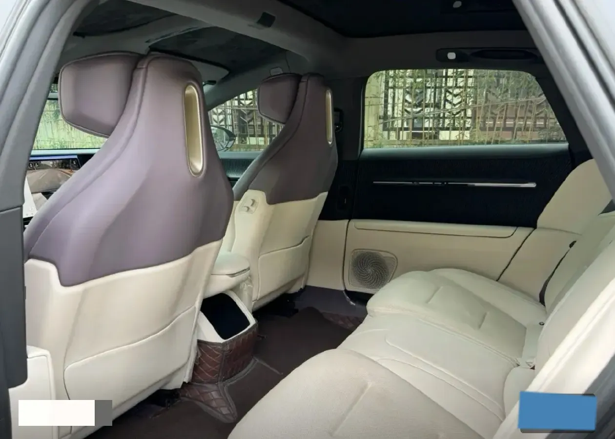 2025 Avatr 12 1.5T 156HP L4 REEV 39.05KWH,autocango,china used car exporter,china ev exporter,chinese used car exporter,chinese used ev exporter