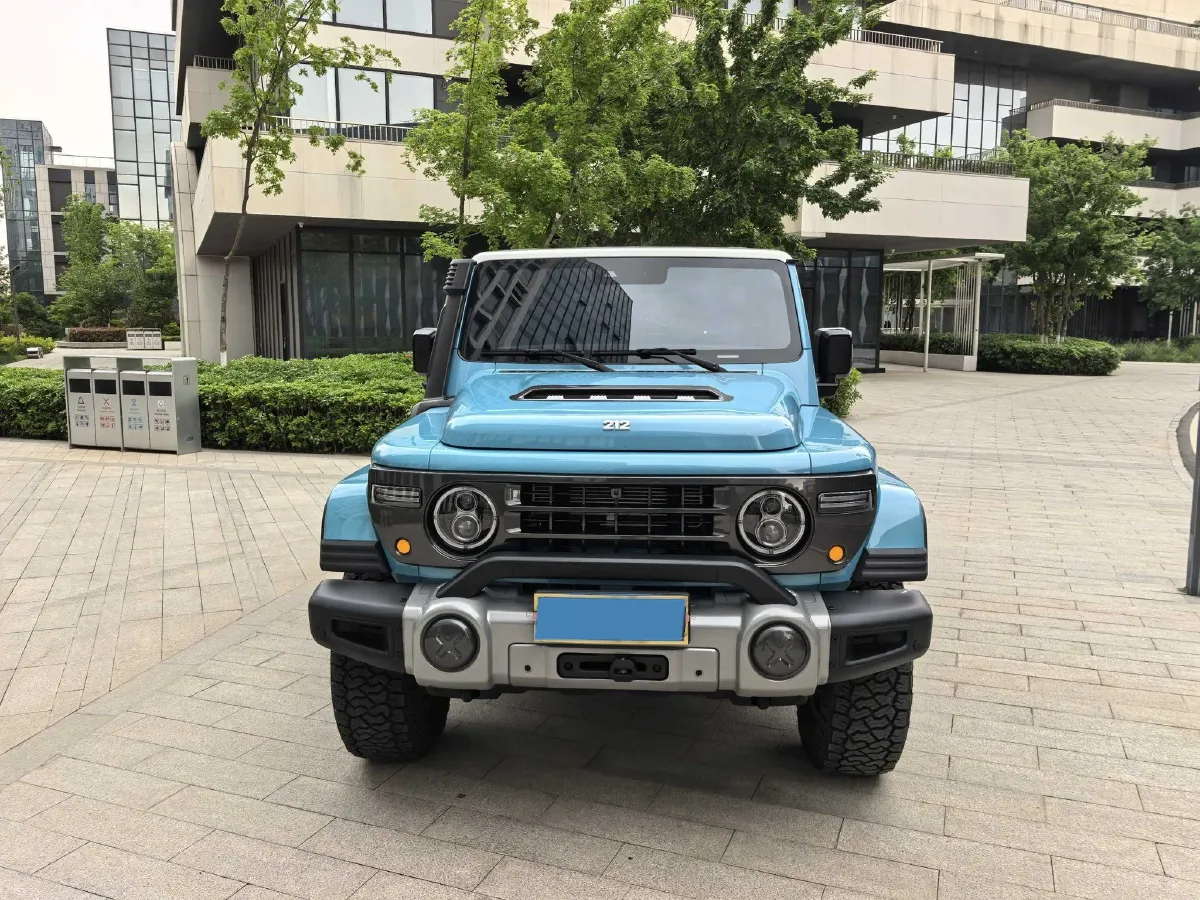 2025 212 212 T01 2.0T 252HP L4 8AT,autocango,china used car exporter,china ev exporter,chinese used car exporter,chinese used ev exporter