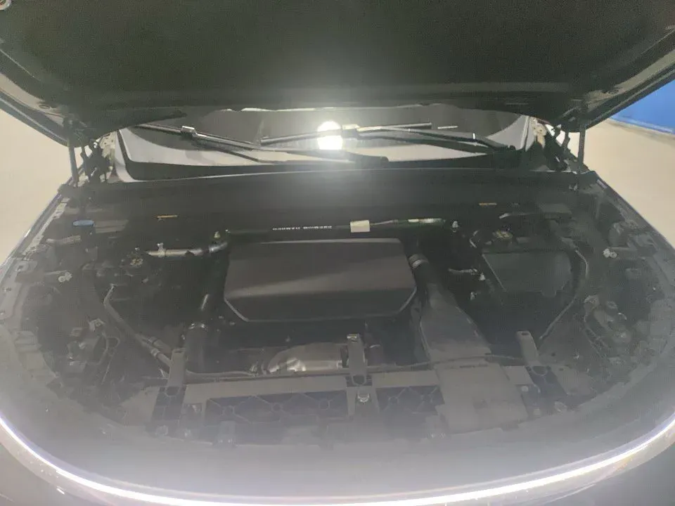 2024 Volvo S60 2.0T 197HP L4 7DCT,autocango,china used car exporter,china ev exporter,chinese used car exporter,chinese used ev exporter