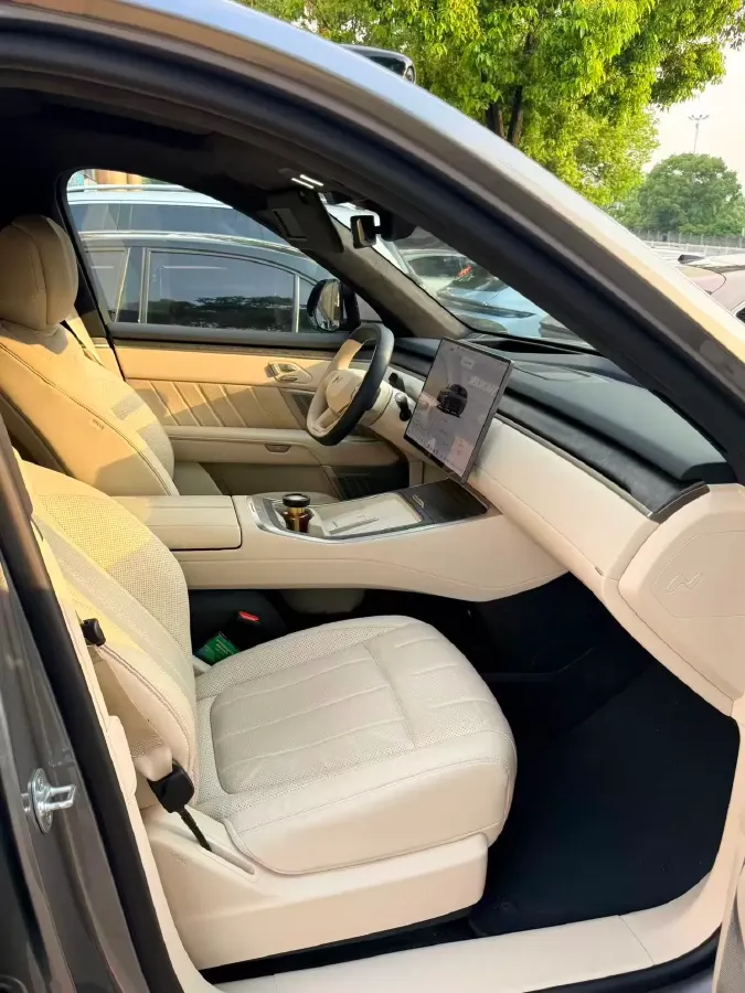 2025 ONVO L90 BEV,autocango,china used car exporter,china ev exporter,chinese used car exporter,chinese used ev exporter