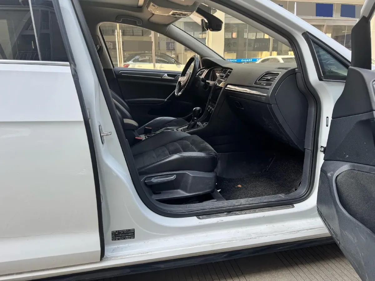 2018 Volkswagen Golf 1.4T 150HP L4 7DCT,autocango,china used car exporter,china ev exporter,chinese used car exporter,chinese used ev exporter