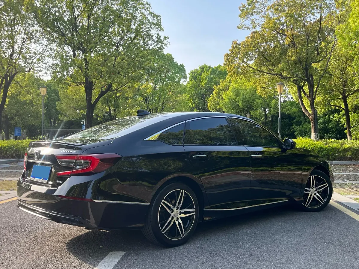 2022 Honda Accord 2.0L 146HP L4 E-CVT Hybrid,autocango,china used car exporter,china ev exporter,chinese used car exporter,chinese used ev exporter