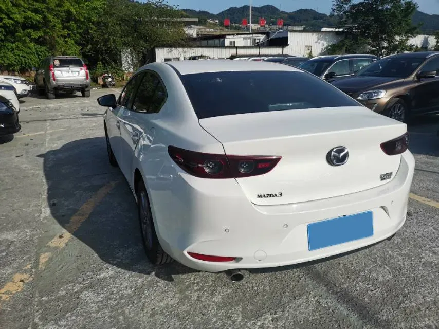 2022 Mazda 3 Axela 2.0L 158HP L4 6AT,autocango,china used car exporter,china ev exporter,chinese used car exporter,chinese used ev exporter