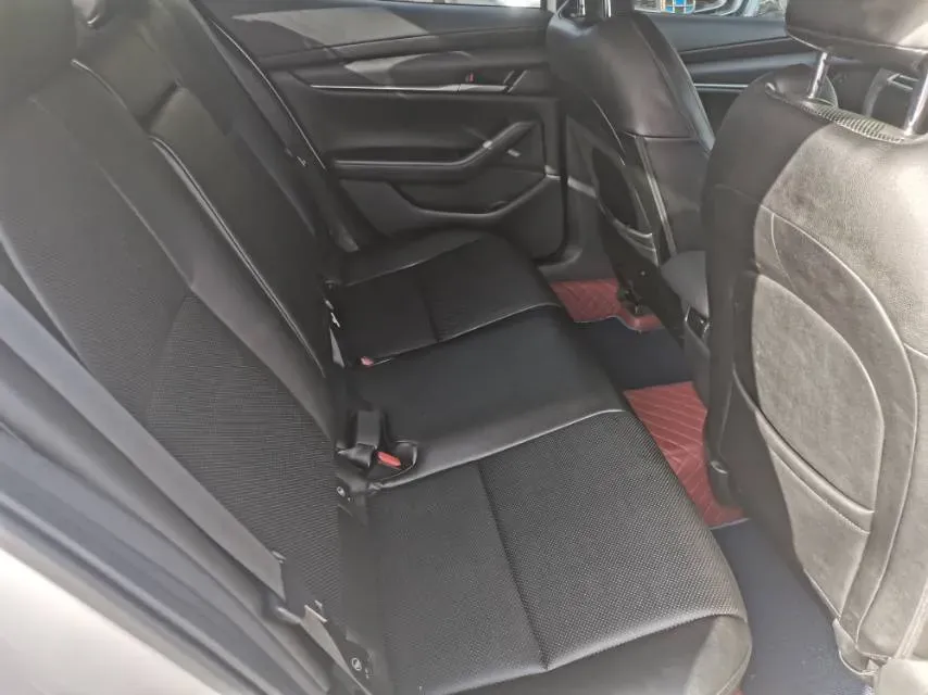 2022 Mazda 3 Axela 2.0L 158HP L4 6AT,autocango,china used car exporter,china ev exporter,chinese used car exporter,chinese used ev exporter