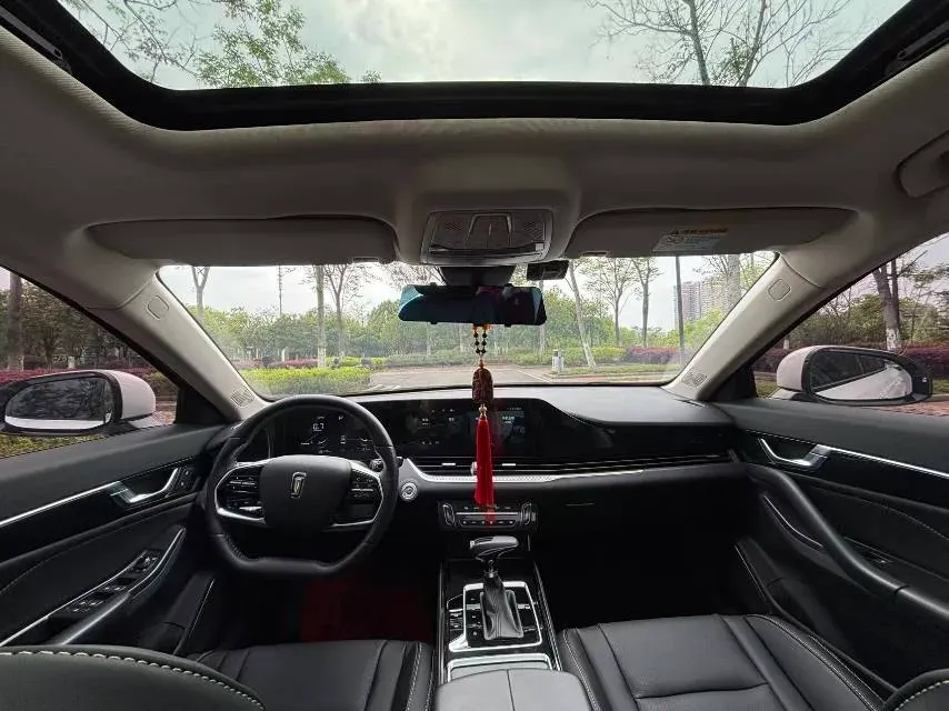 2023 Bestune B70 1.5T 169HP L4 7DCT,autocango,china used car exporter,china ev exporter,chinese used car exporter,chinese used ev exporter