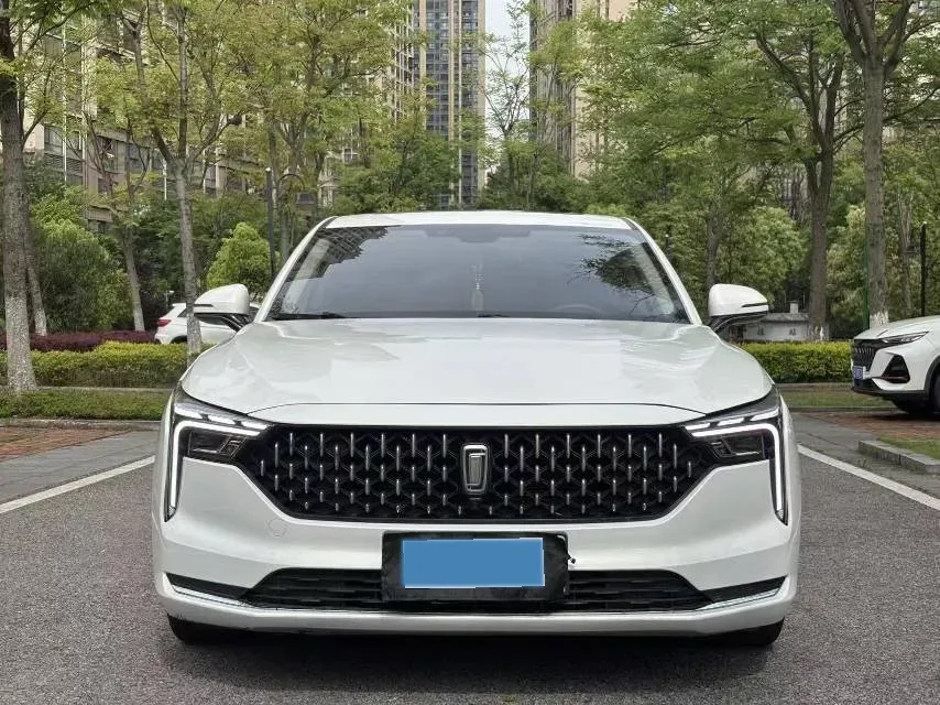 2023 Bestune B70 1.5T 169HP L4 7DCT,autocango,china used car exporter,china ev exporter,chinese used car exporter,chinese used ev exporter