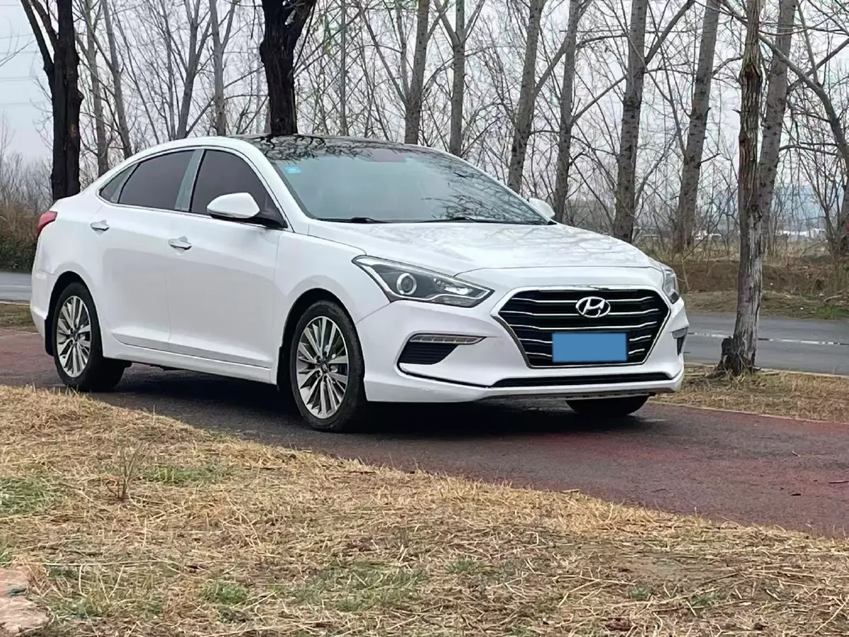 2017 Hyundai Mistra 1.6T 175HP L4 7DCT,autocango,china used car exporter,china ev exporter,chinese used car exporter,chinese used ev exporter