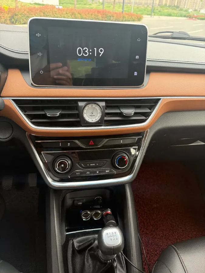 2018 WuLing HongGuang S3 1.5T 150HP L4 6MT,autocango,china used car exporter,china ev exporter,chinese used car exporter,chinese used ev exporter