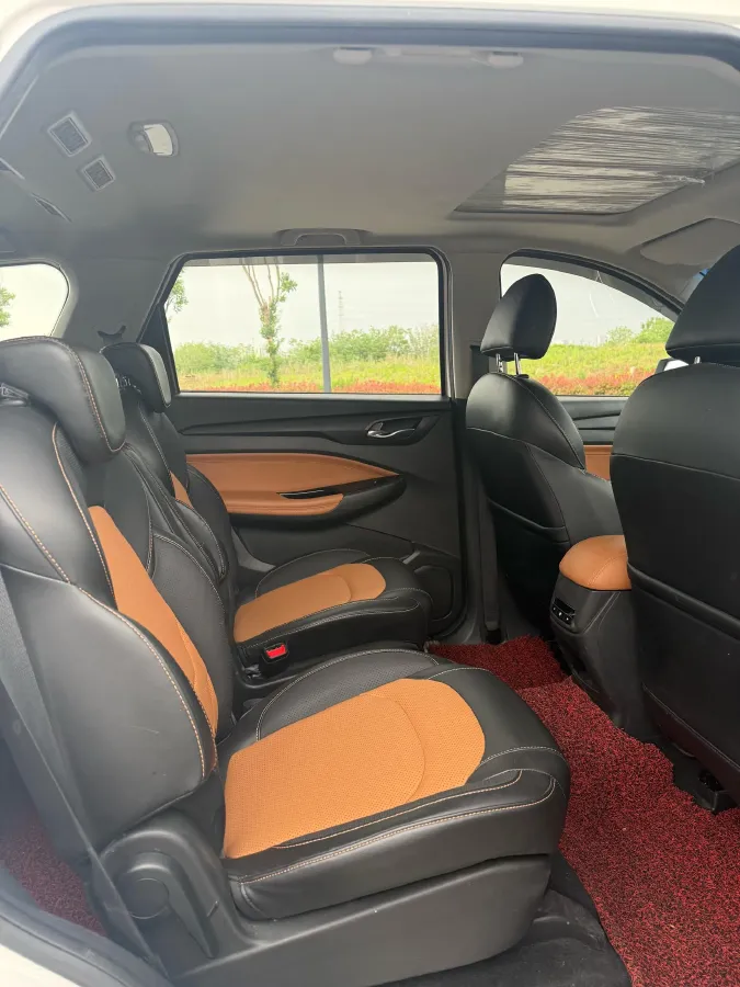 2018 WuLing HongGuang S3 1.5T 150HP L4 6MT,autocango,china used car exporter,china ev exporter,chinese used car exporter,chinese used ev exporter