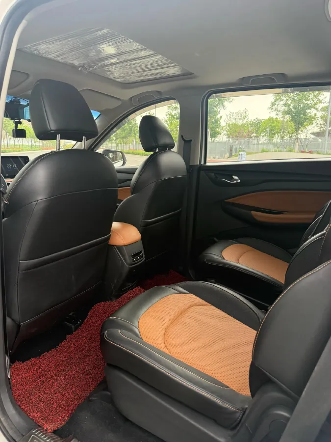 2018 WuLing HongGuang S3 1.5T 150HP L4 6MT,autocango,china used car exporter,china ev exporter,chinese used car exporter,chinese used ev exporter