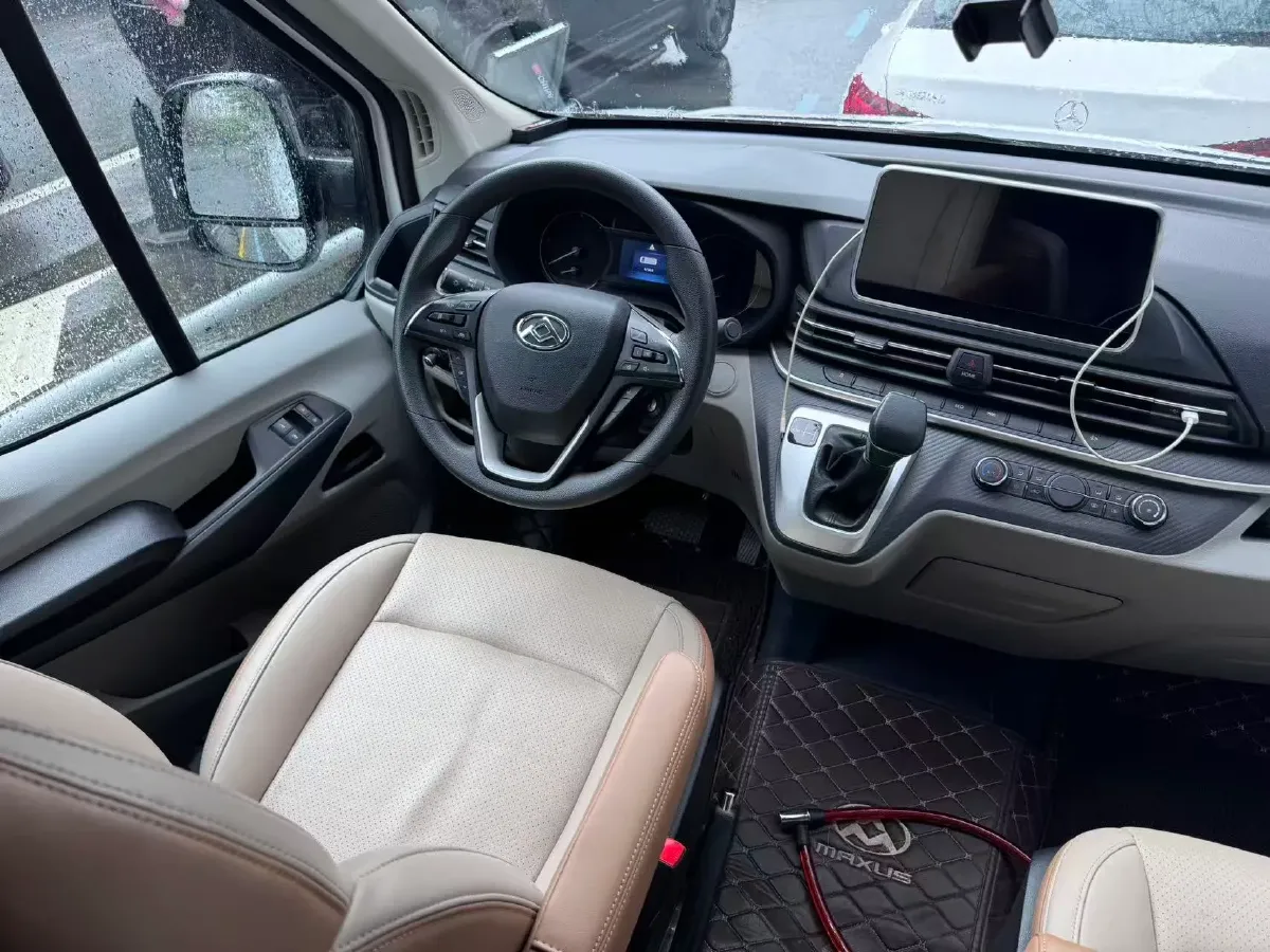 2023 MAXUS XinTu V90 2.0T 150HP L4 6MT,autocango,china used car exporter,china ev exporter,chinese used car exporter,chinese used ev exporter
