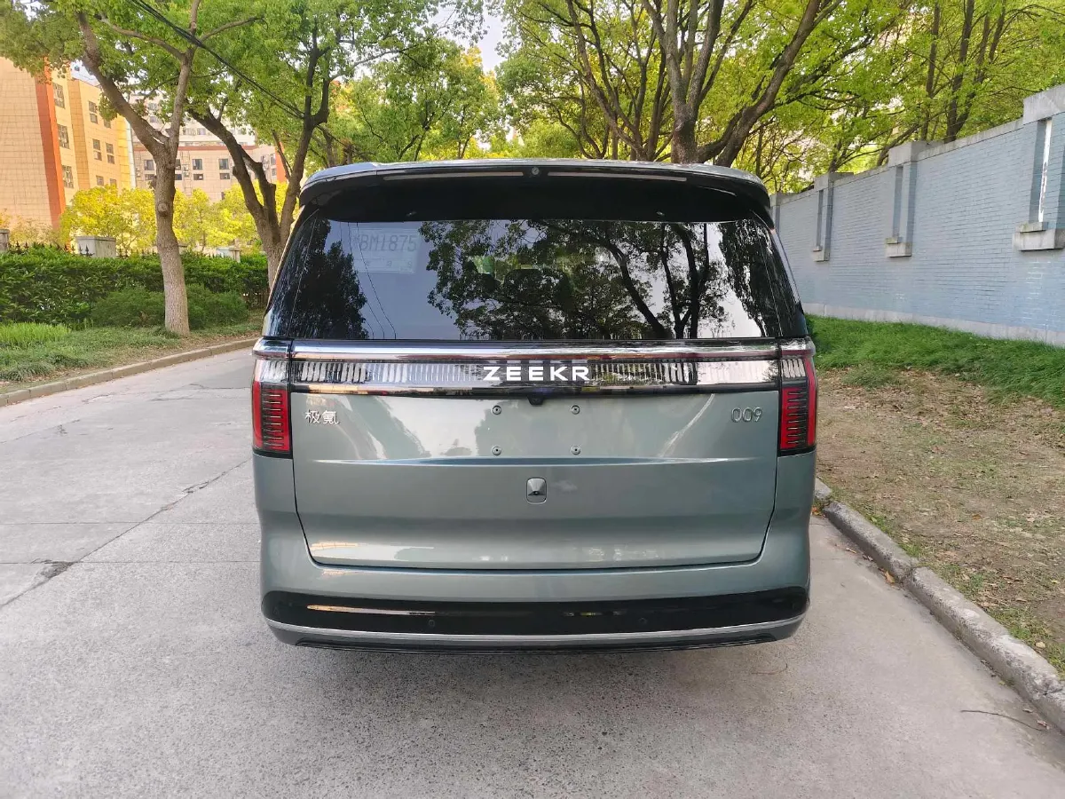 2024 Zeekr 009 BEV 108KWH,autocango,china used car exporter,china ev exporter,chinese used car exporter,chinese used ev exporter