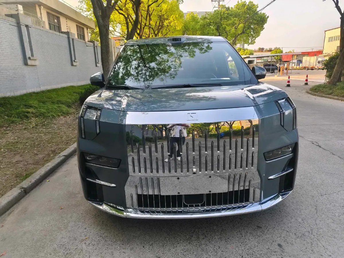 2024 Zeekr 009 BEV 108KWH,autocango,china used car exporter,china ev exporter,chinese used car exporter,chinese used ev exporter