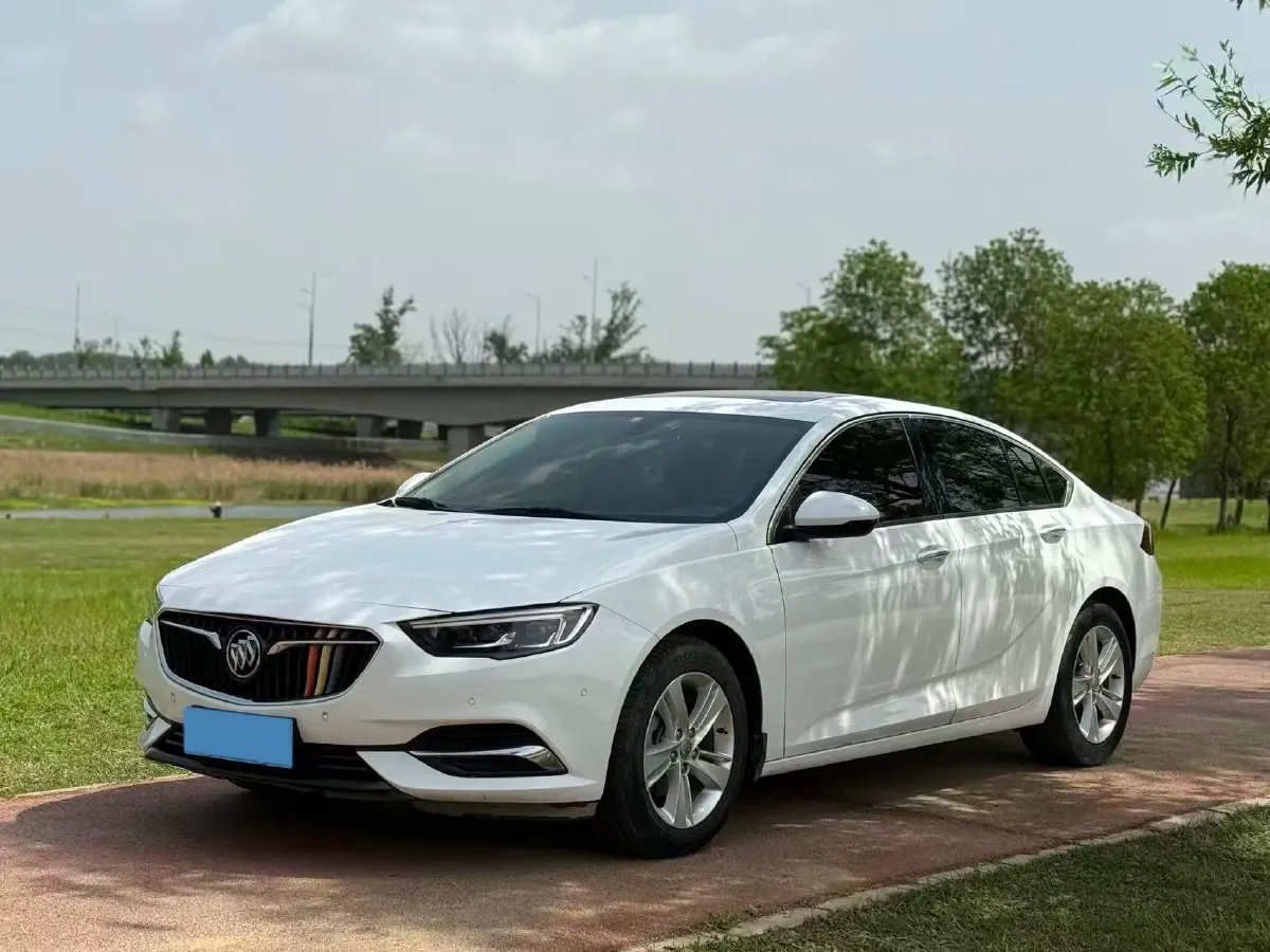 2019 Buick Regal 1.5T 170HP L4 9AT,autocango,china used car exporter,china ev exporter,chinese used car exporter,chinese used ev exporter
