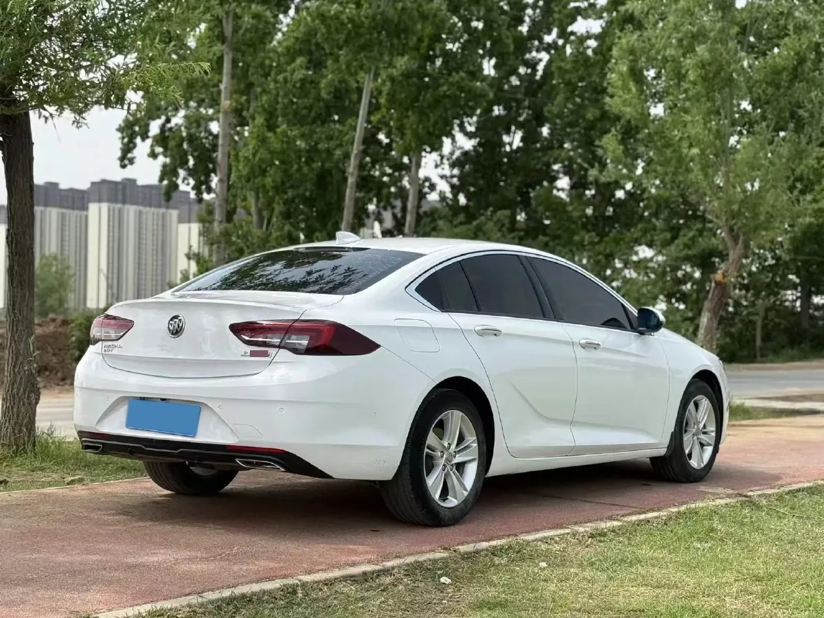 2019 Buick Regal 1.5T 170HP L4 9AT,autocango,china used car exporter,china ev exporter,chinese used car exporter,chinese used ev exporter